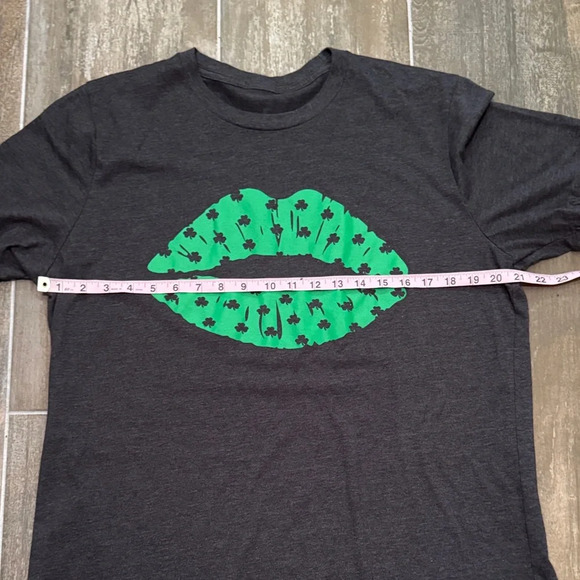 Bella Canvas Charcoal Tee with Green Lips and Clover Design - Picture 4 of 5